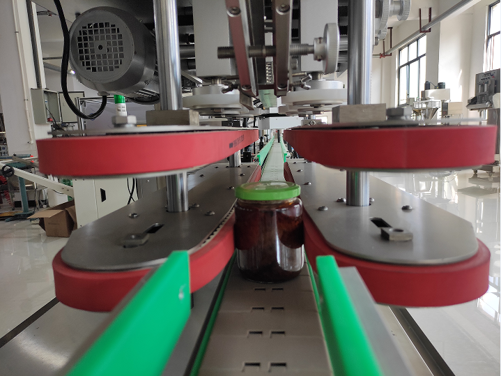辣椒酱灌装机械-自动化酱料灌装生产线设备(图1)
