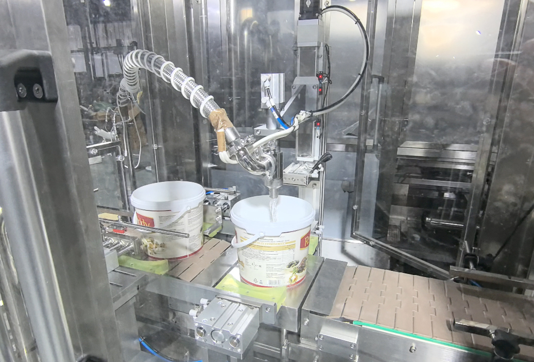 精准计量+全流程自动化：自动多功能称重灌装机成食品化工添加剂企业标配(图3)